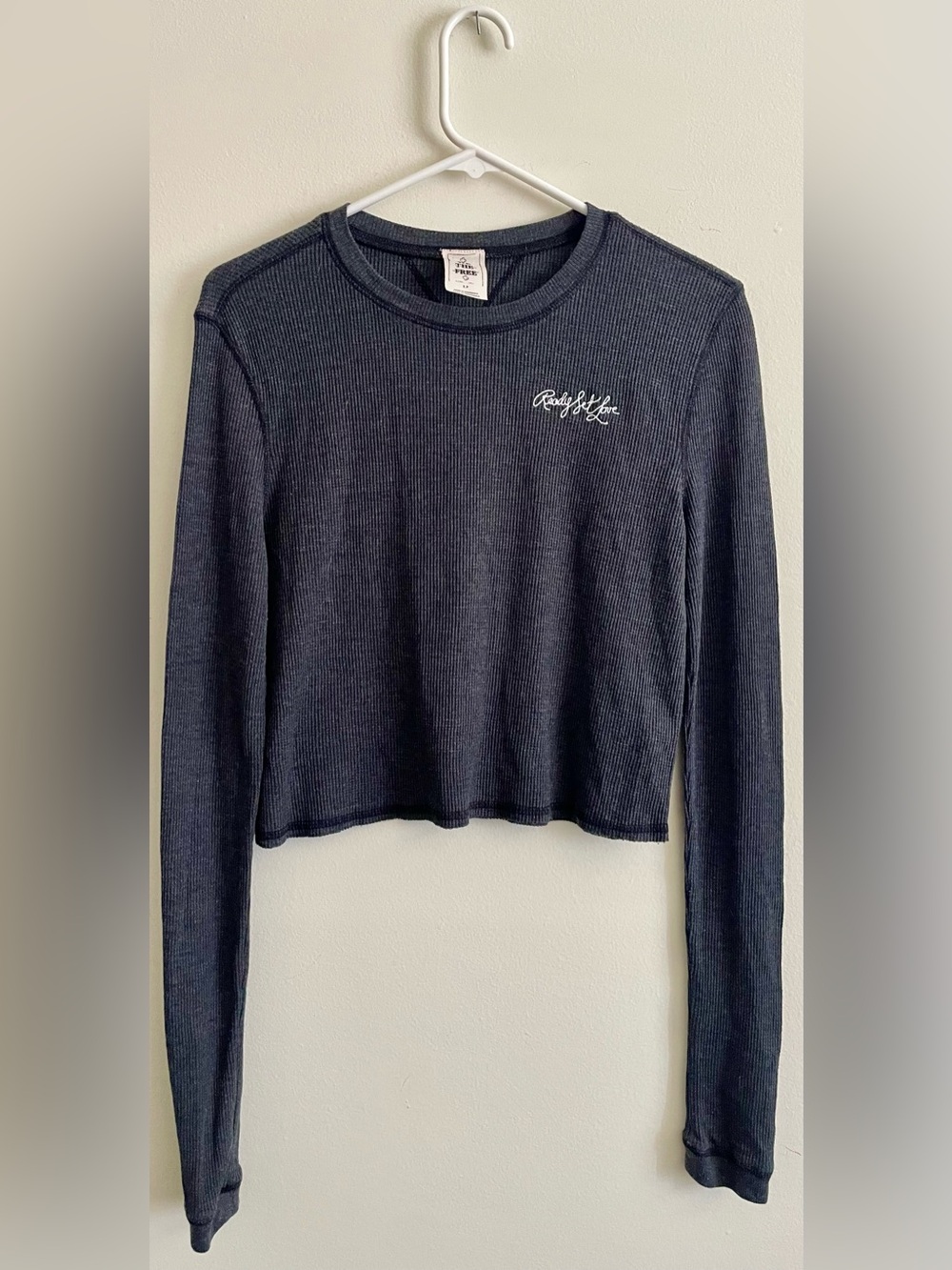 💙 We The Free Black Ribbed Long Sleeve Crop Top 💙